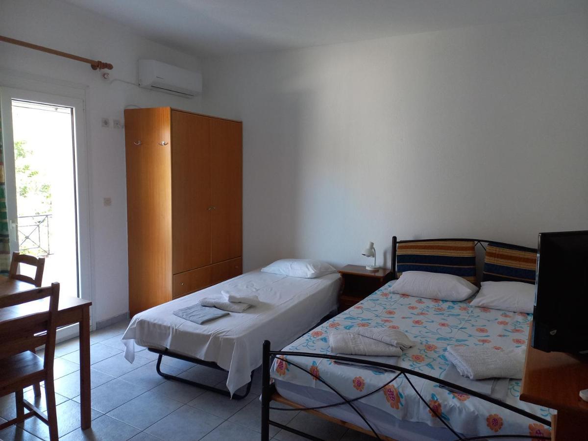 Apartment Kasperakos スキアトスタウン エクステリア 写真